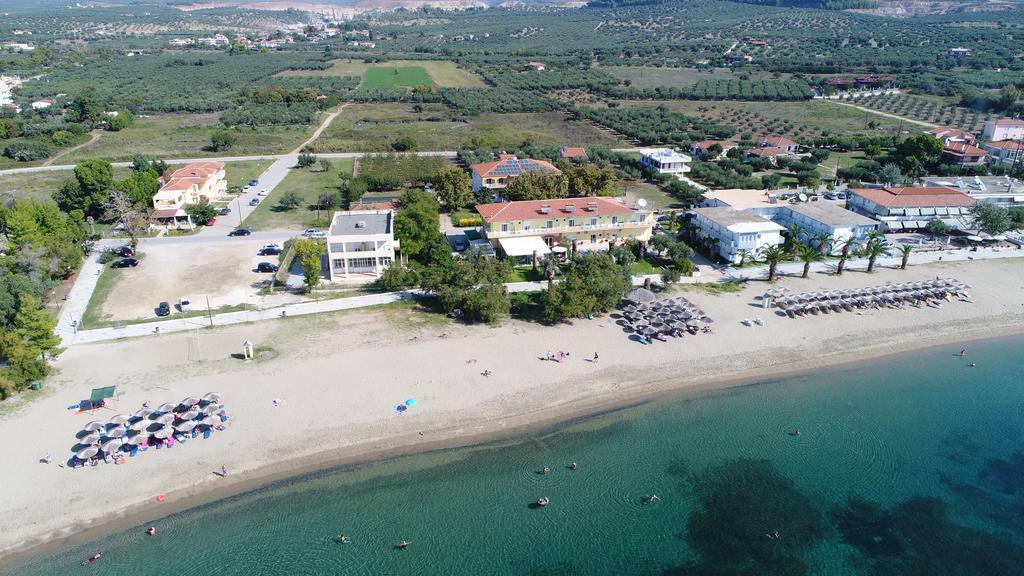 Estelle Hotel Gerakini Exterior foto